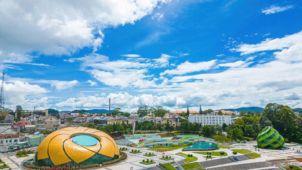 Quang-truong-Lam-Vien (1)