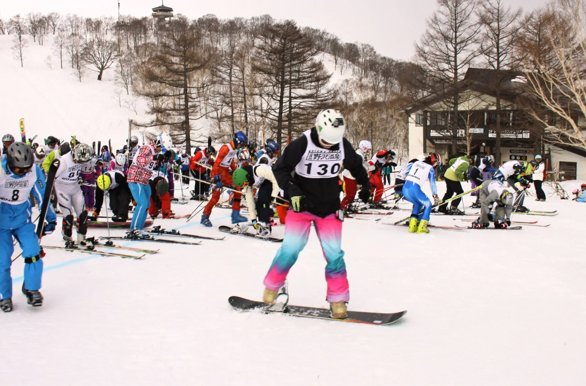 nozawaonsen-cac-khu-truoet-tuyet-nhat-ban