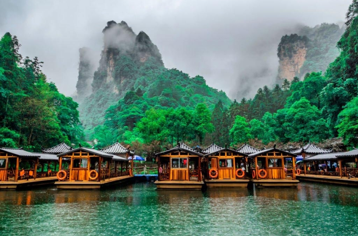 Trương Gia Giới – Thiên Đường Của Những Ngọn Núi Huyền Ảo